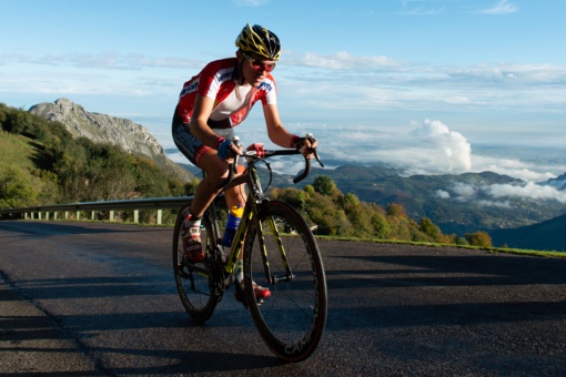 Cyclist at the Angliru stage end, Asturias